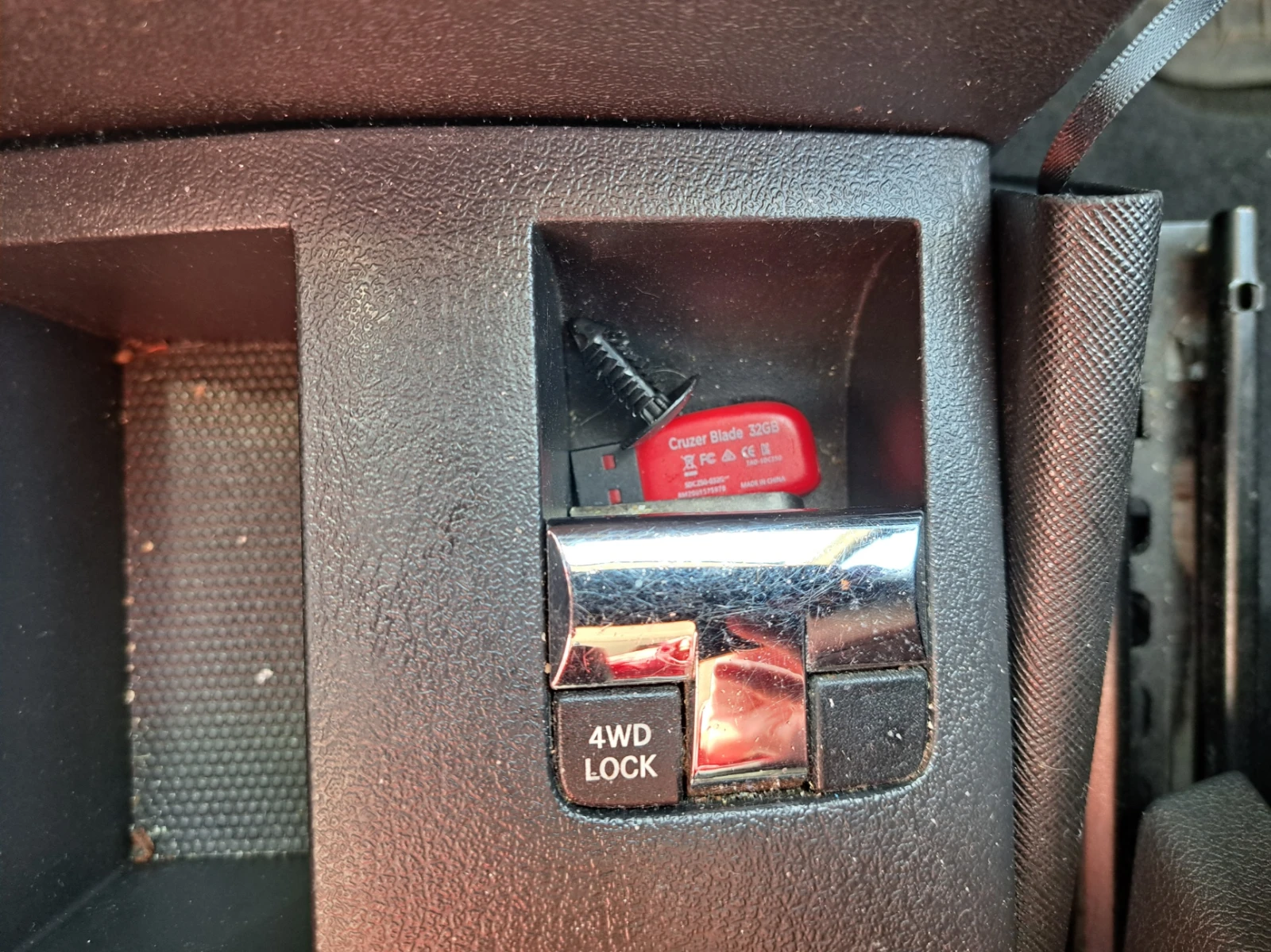 Jeep Compass Limited | Mobile.bg � ����������� 15