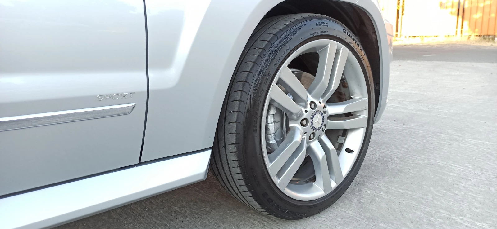 Mercedes-Benz GLK 2.2 CDI* 4MATIC* SPORT* ОБСЛУЖЕН* 7G-Tronic - изображение 4