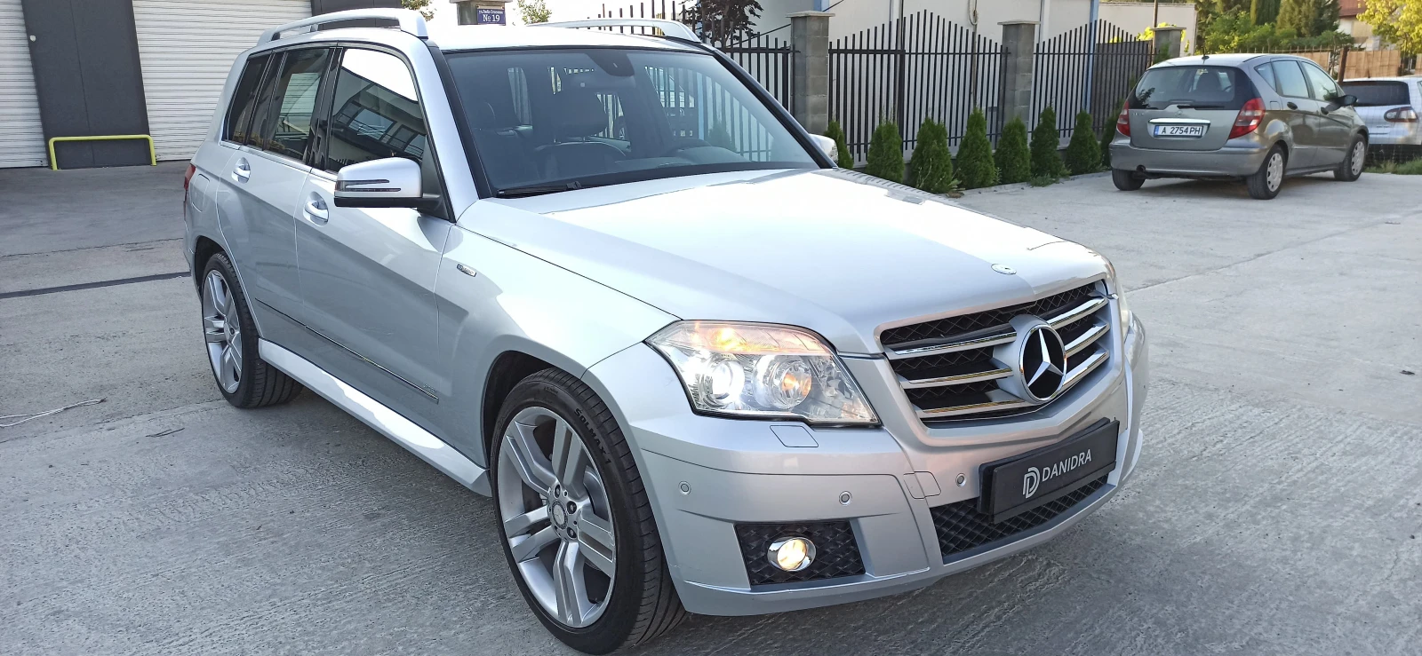 Mercedes-Benz GLK 2.2 CDI* 4MATIC* SPORT* ОБСЛУЖЕН* 7G-Tronic - изображение 3