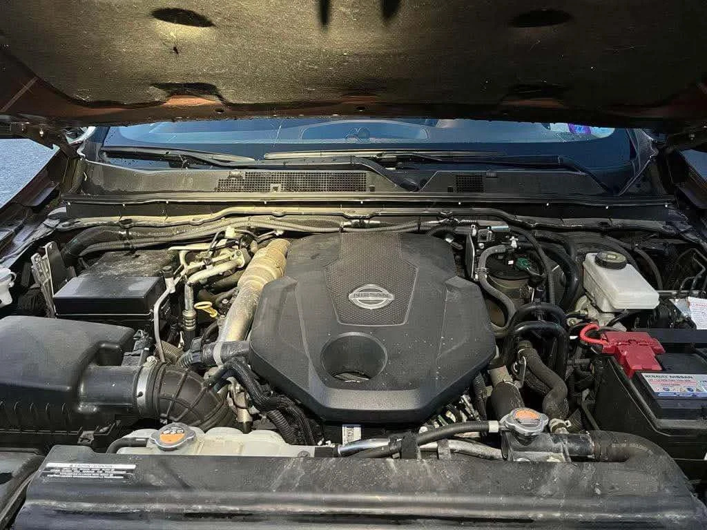Nissan Navara N-Connecta DC - изображение 2