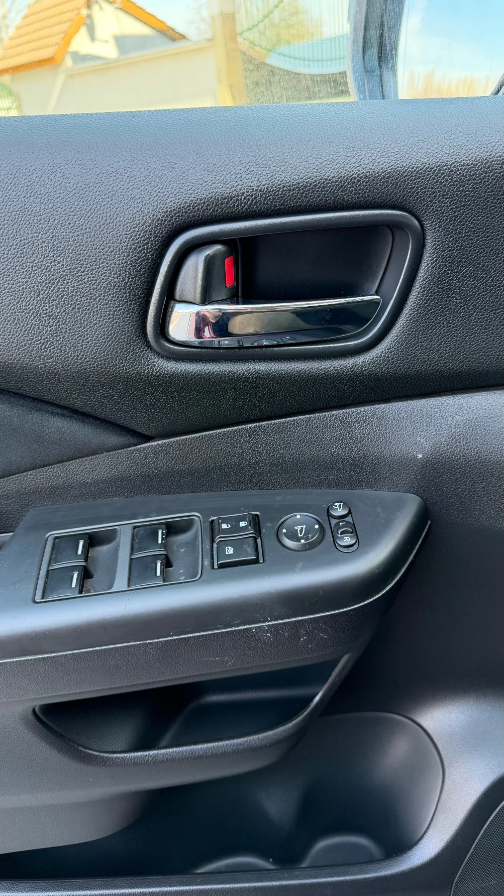 Honda Cr-v 2.2 Diesel 4x4, снимка 12 - Автомобили и джипове - 53772225