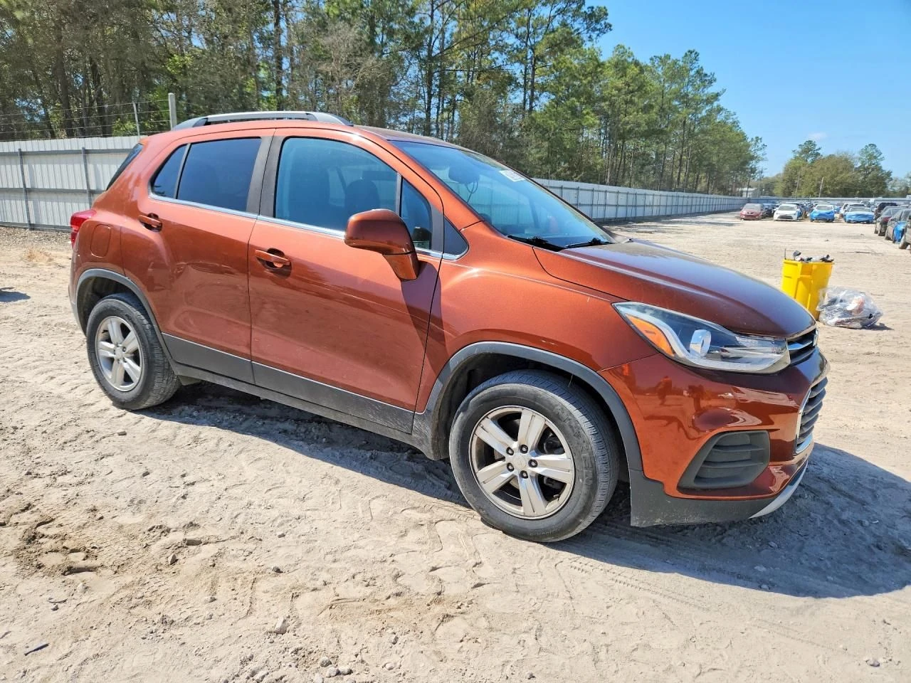 Chevrolet Trax, снимка 4 - Автомобили и джипове - 54114701