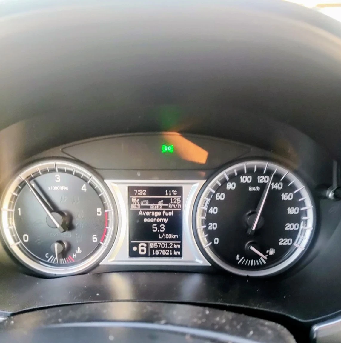 Suzuki Vitara, снимка 9 - Автомобили и джипове - 54178953