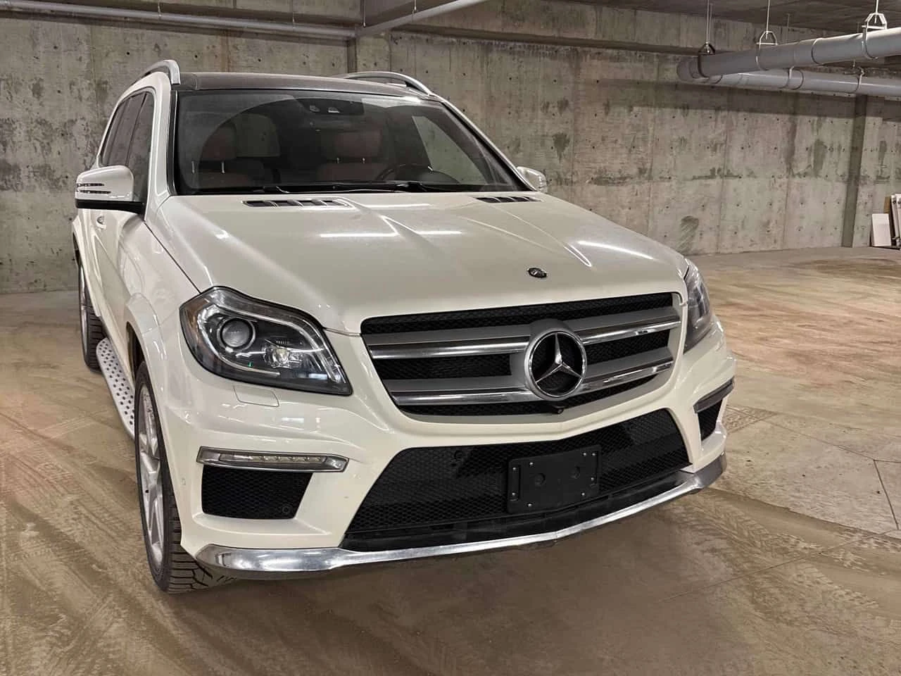 Mercedes-Benz GL 550 * CARFAX * 360 * ОБДУХВАНЕ * ПАМЕТ, снимка 6 - Автомобили и джипове - 54434296