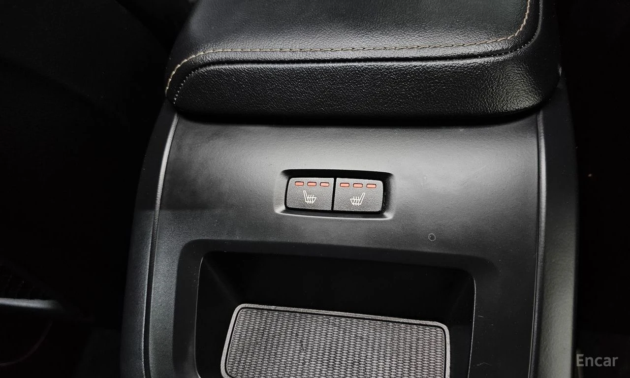 Volvo XC60 * T8* RECHARGE* R-DESIGN* КОЖА* ПОДГРЕВ* ПАНОРАМА*, снимка 15 - Автомобили и джипове - 54446237