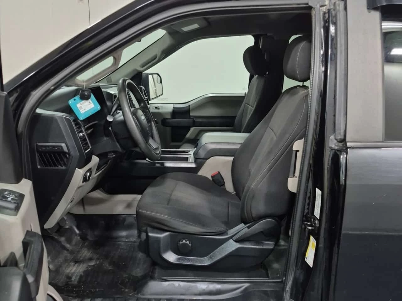 Ford F150 * 4wd Supercab 145" Xl Extended Cab Std Bed* , снимка 8 - Автомобили и джипове - 56324576