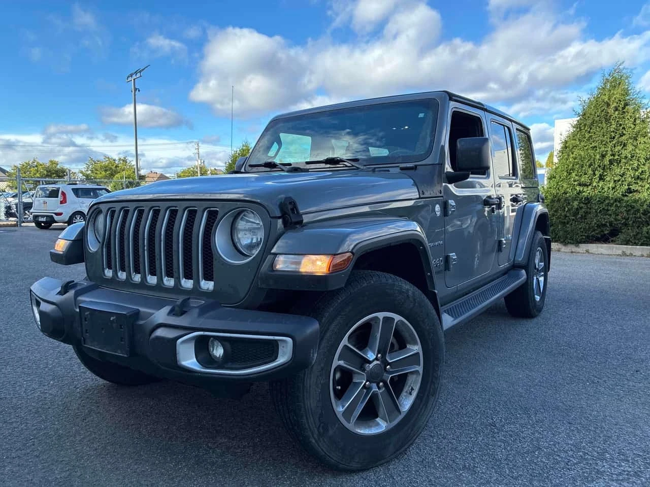 Jeep Wrangler * Unlimited Sahara * CARFAX * БЕЗ ПЪРВОНАЧАЛНА ВНО