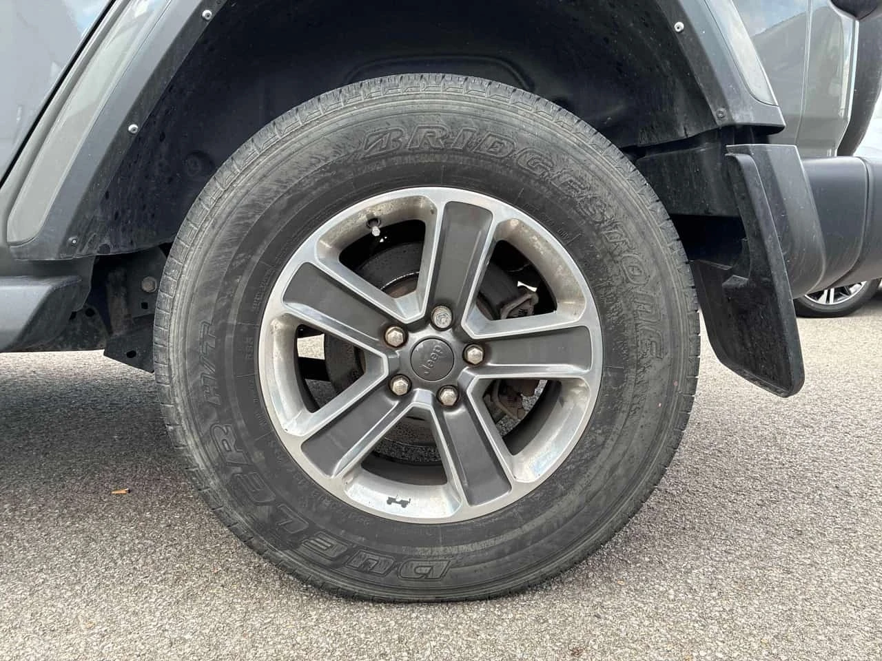 Jeep Wrangler Unlimited Sahara | CARFAX | ��������������� | Mobile.bg � ����������� 6