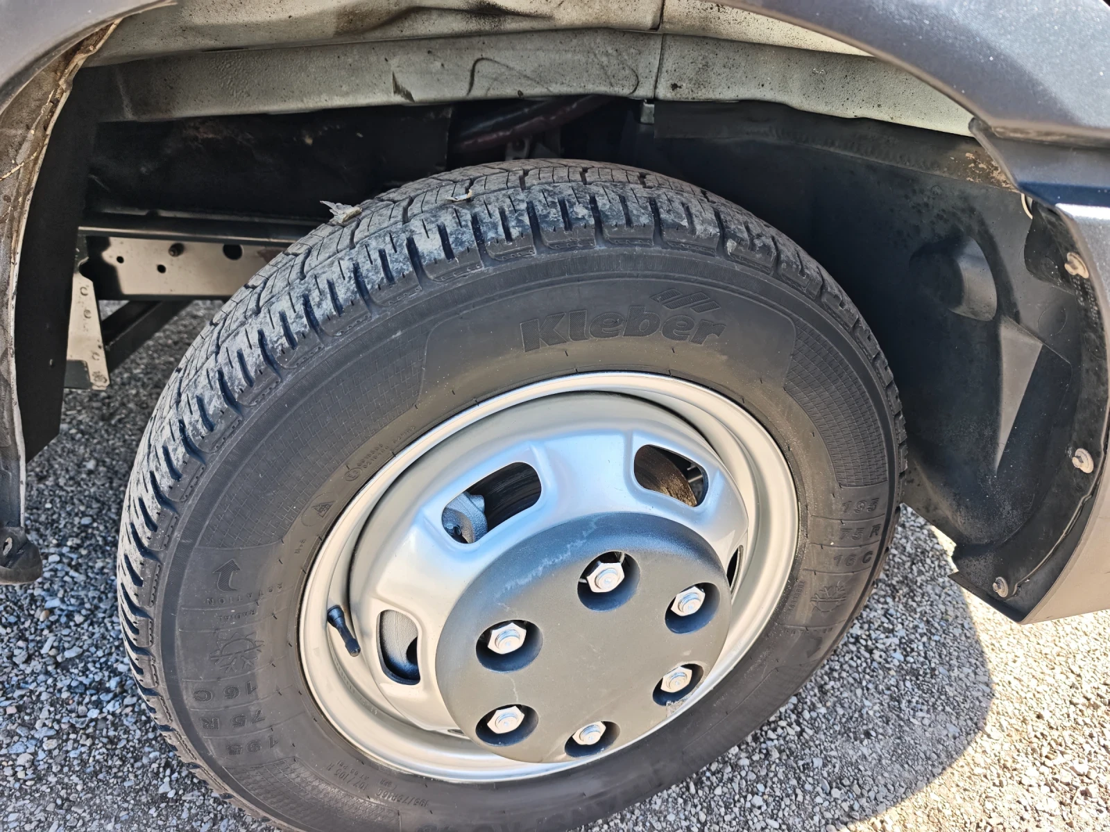 Iveco Daily САМОСВАЛ 35C15 3.0D EURO 5, снимка 9 - Бусове и автобуси - 54327469