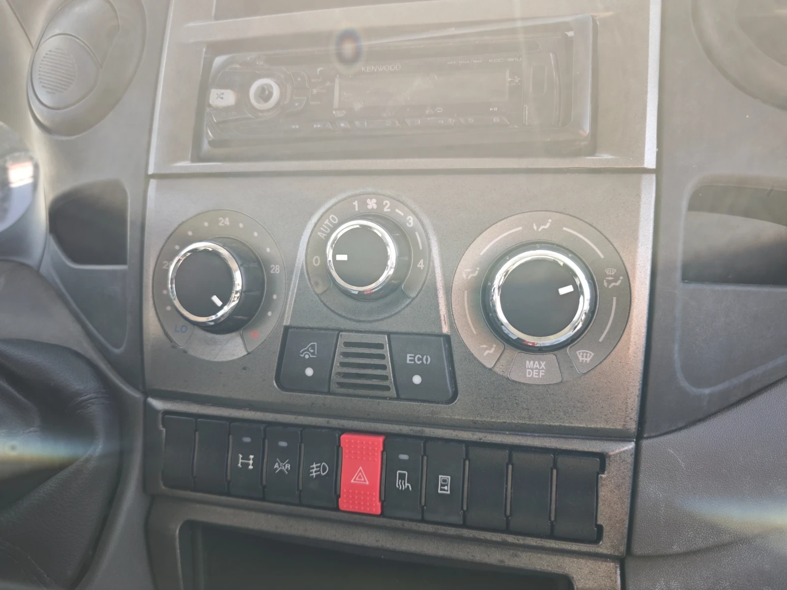 Iveco Daily САМОСВАЛ 35C15 3.0D EURO 5, снимка 15 - Бусове и автобуси - 54327469