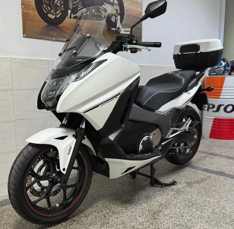 Honda Integra 750i * LED * ABS * TC * Slip-on * Shad, снимка 3 - Мотоциклети и мототехника - 51097558