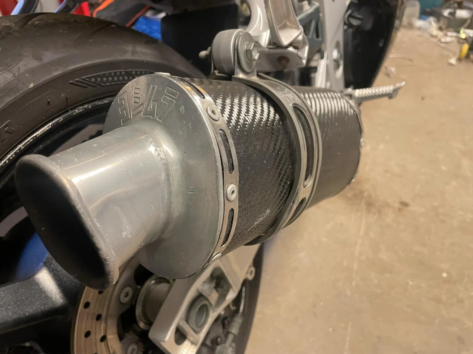 Suzuki Gsxr 600 K2 - изображение 7