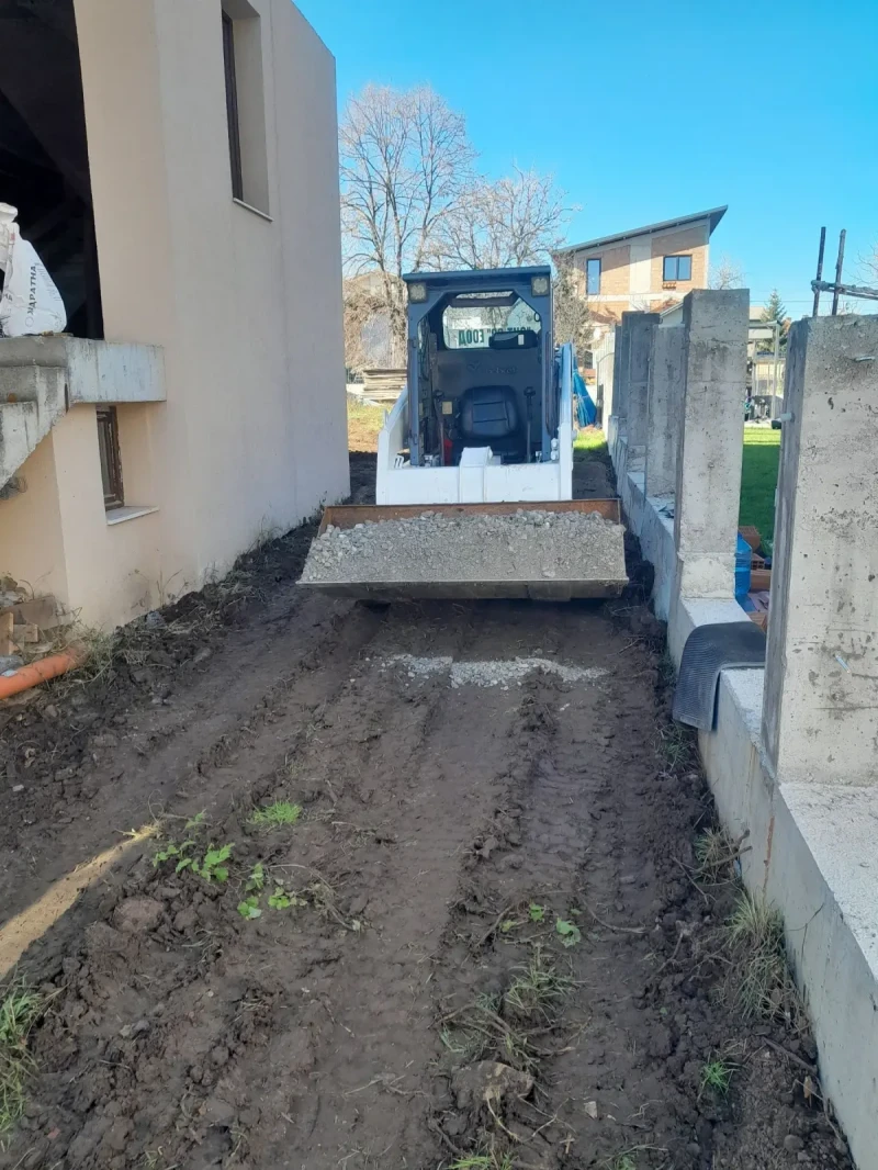 Мини челни товарачи Bobcat, снимка 4 - Индустриална техника - 52750659