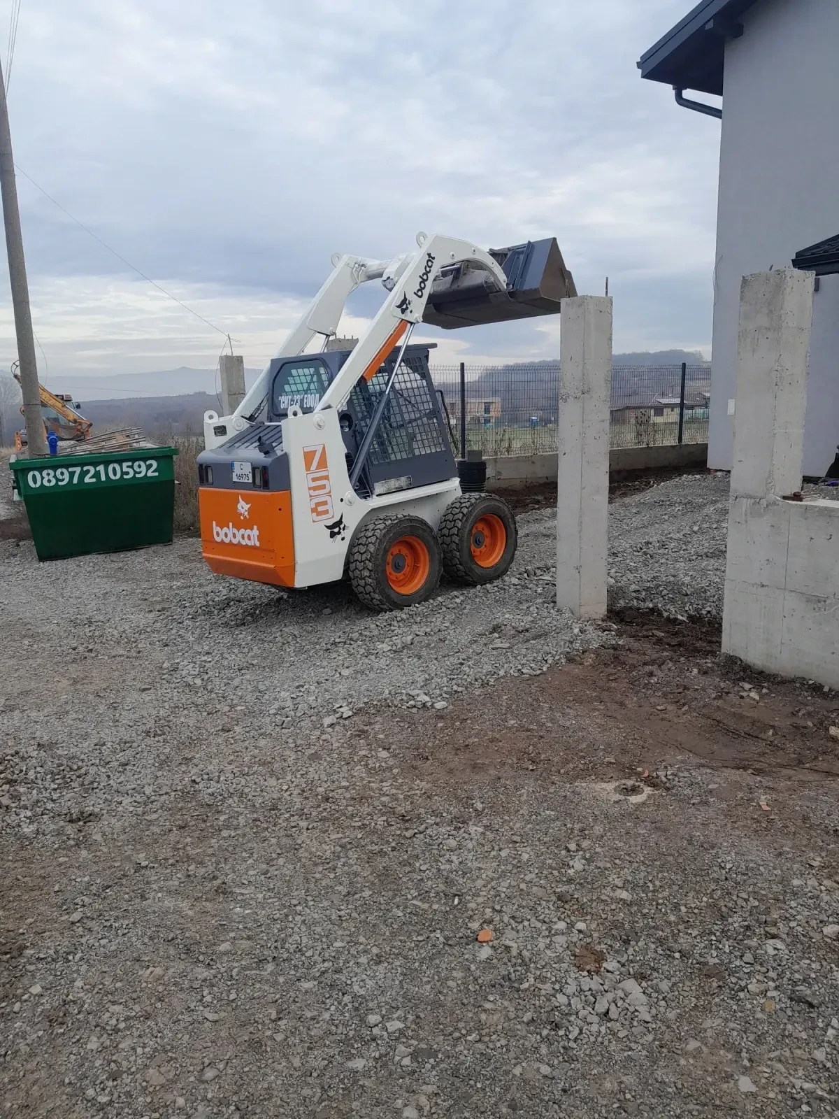 Мини челни товарачи Bobcat  - изображение 3