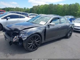 Chrysler 300c 5.7 HEMI * 2017 * ОБДУХВАНЕ * ЗАДНО * CARFAX * , снимка 3