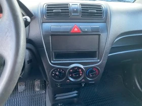 Kia Picanto 1.0 63к.с климатик, снимка 12