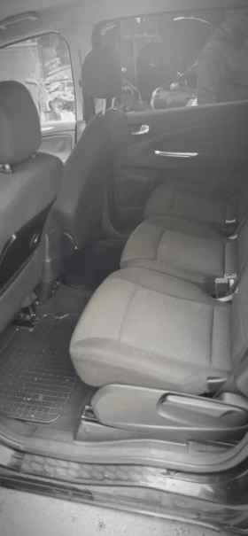 Обява за продажба на Ford S-Max 1.8 125 к.с 2009г подгрев ~4 499 лв. - изображение 6