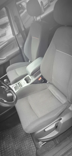 Обява за продажба на Ford S-Max 1.8 125 к.с 2009г подгрев ~4 499 лв. - изображение 9