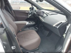 BMW iX XDRIVE50 - 73000 лв. / 37324.31 € - 49010897 5