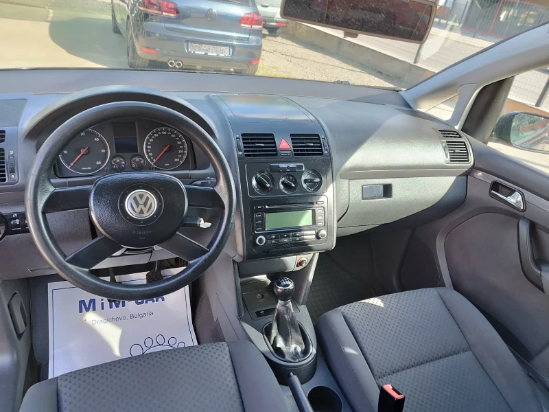 VW Touran 1.9tdi, снимка 11 - Автомобили и джипове - 47358286