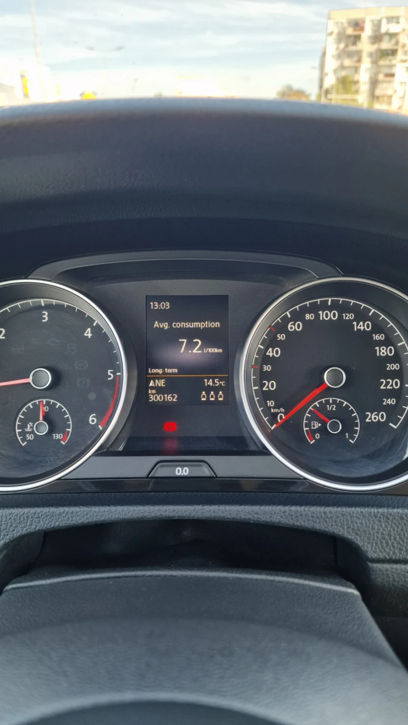 VW Golf 2.0 TDI, снимка 13 - Автомобили и джипове - 47631282