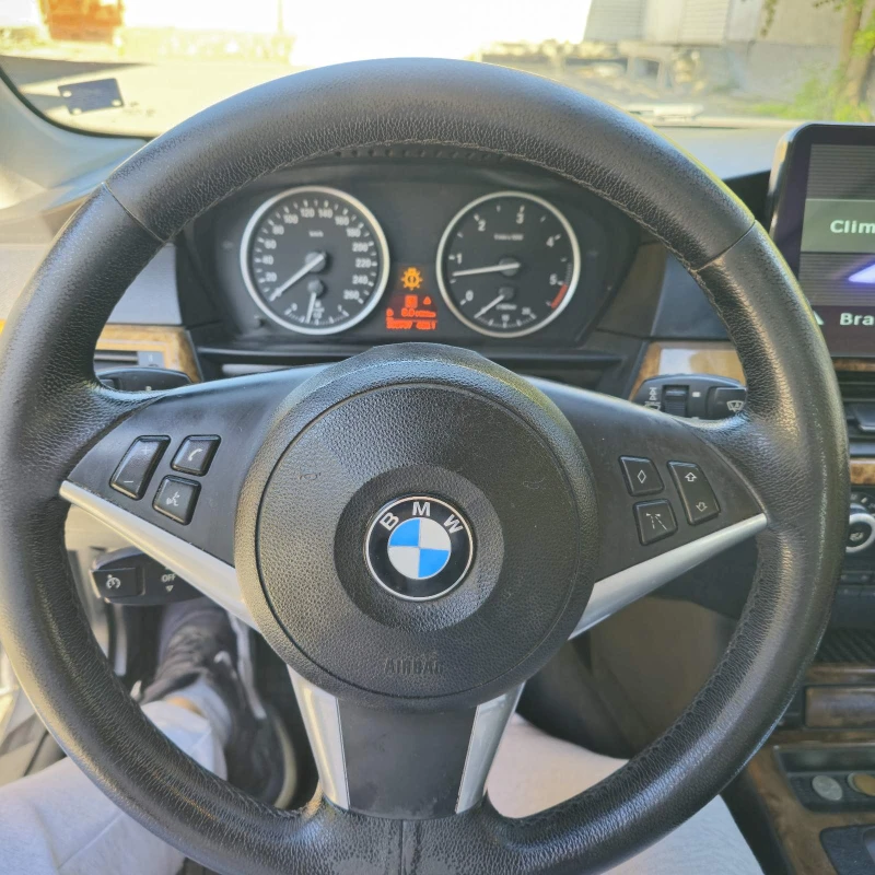 BMW 530, снимка 11 - Автомобили и джипове - 47726987