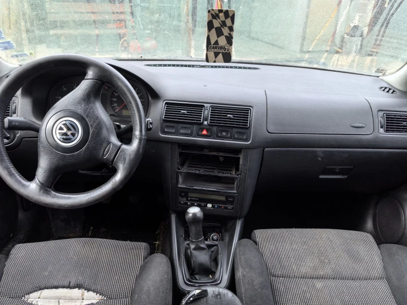 VW Golf 1.9 дизел, снимка 6 - Автомобили и джипове - 48922141