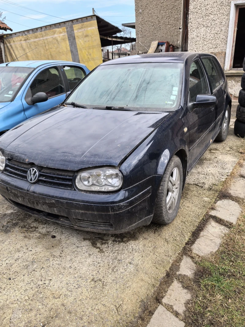 VW Golf 1.9 дизел, снимка 1 - Автомобили и джипове - 48922141