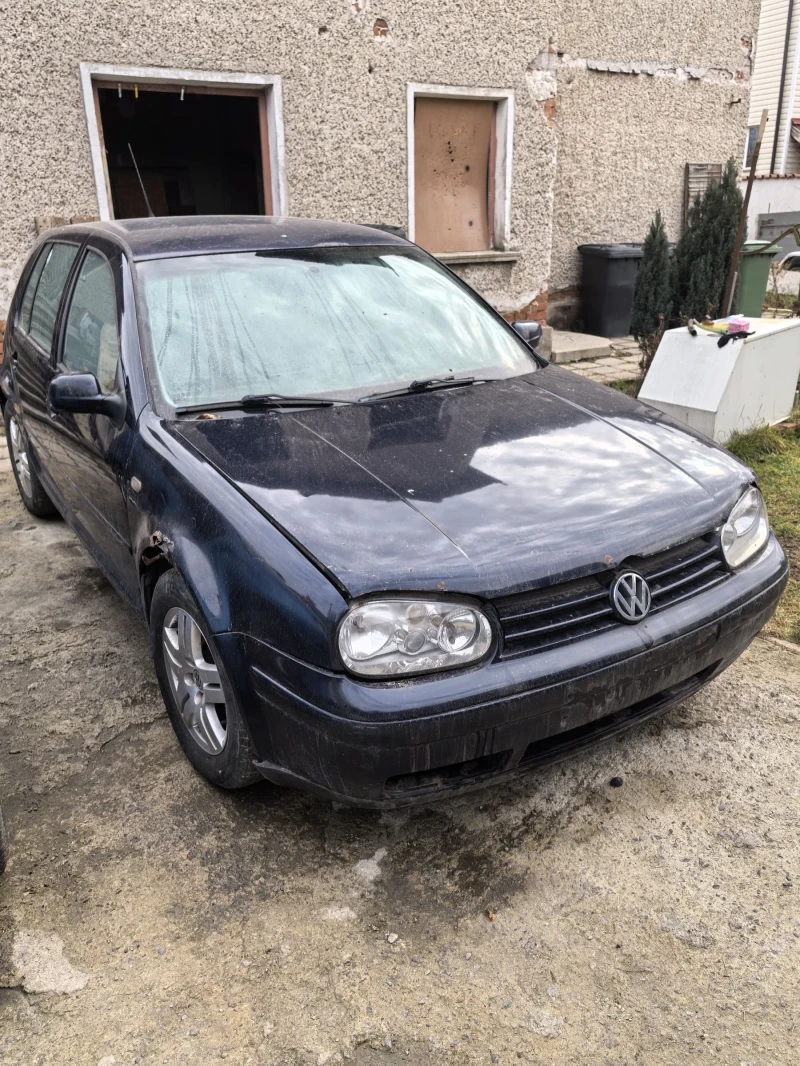 VW Golf 1.9 дизел, снимка 2 - Автомобили и джипове - 48922141