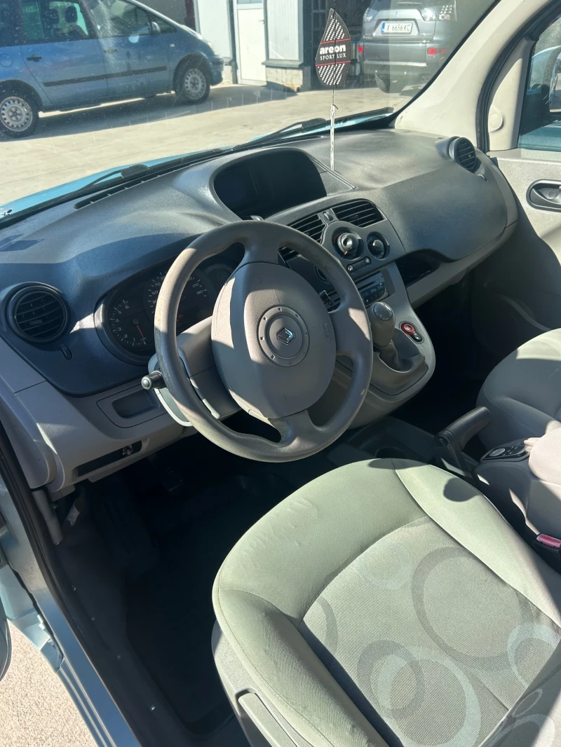 Renault Kangoo, снимка 6 - Автомобили и джипове - 48848632