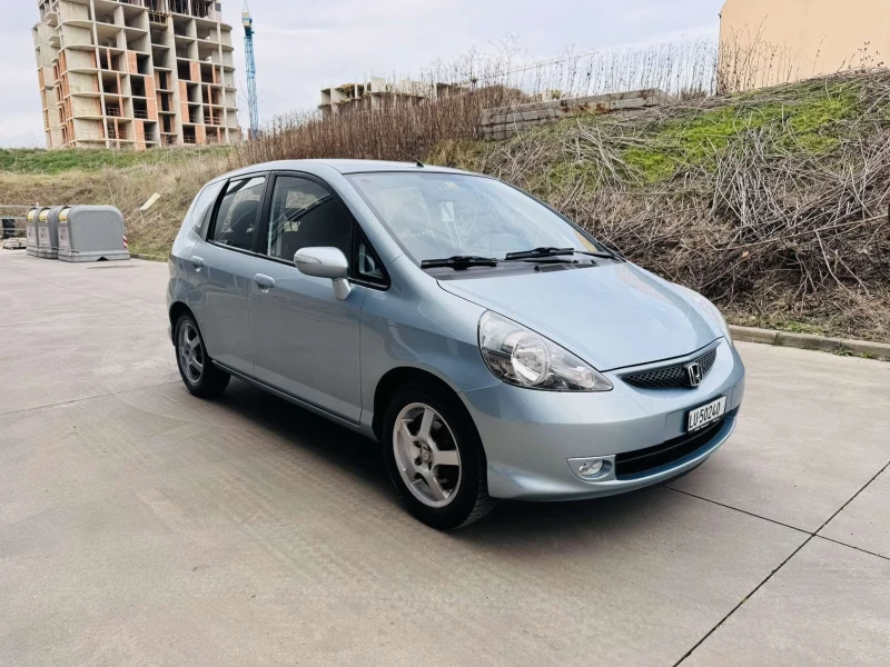 Honda Jazz 1.4i Automat, снимка 1 - Автомобили и джипове - 48898804