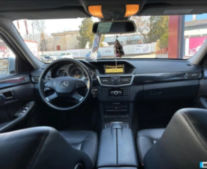 Mercedes-Benz E 250 CDI 4 matic, снимка 5 - Автомобили и джипове - 50621174