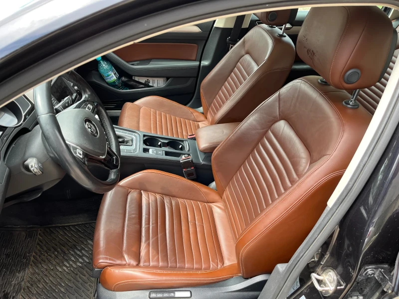 VW Passat, снимка 12 - Автомобили и джипове - 52511195
