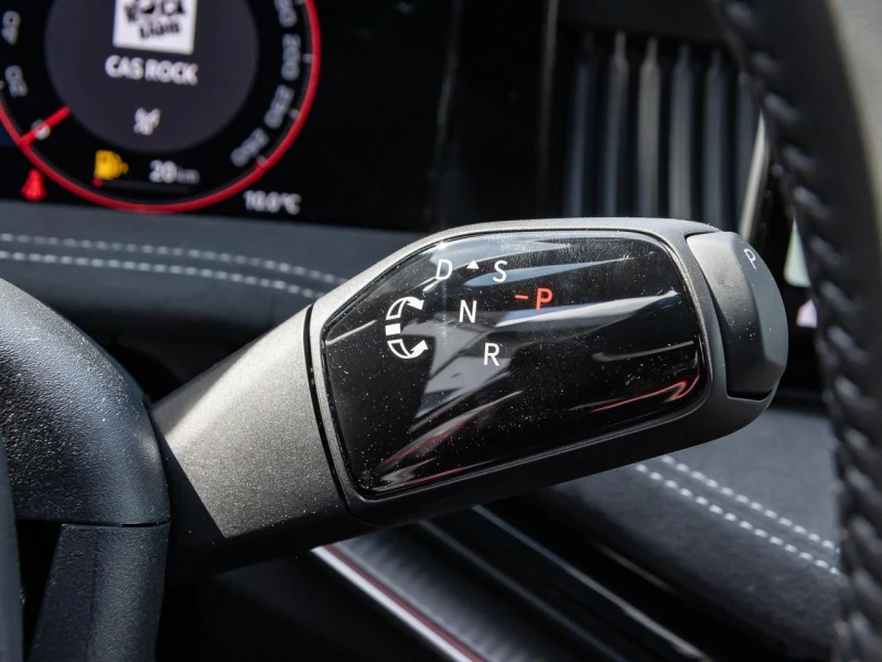 Skoda Superb 2.0 TDI SPORTLINE MATRIX CAMERA ACC SIDE-ASSIST, снимка 9 - Автомобили и джипове - 51508761