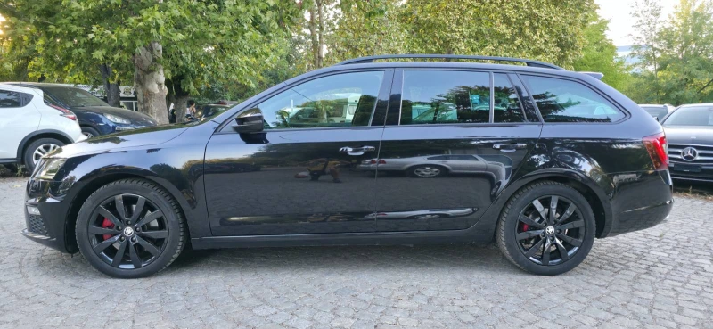 Skoda Octavia 2.0TDI * RS* AVTOMAT* 4&#215;4* KEYLESS* ШВЕЙЦАРИЯ, снимка 8 - Автомобили и джипове - 51621123