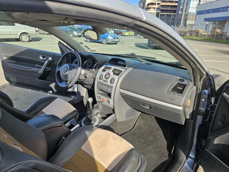 Renault Megane KARMANN, снимка 13 - Автомобили и джипове - 52247417