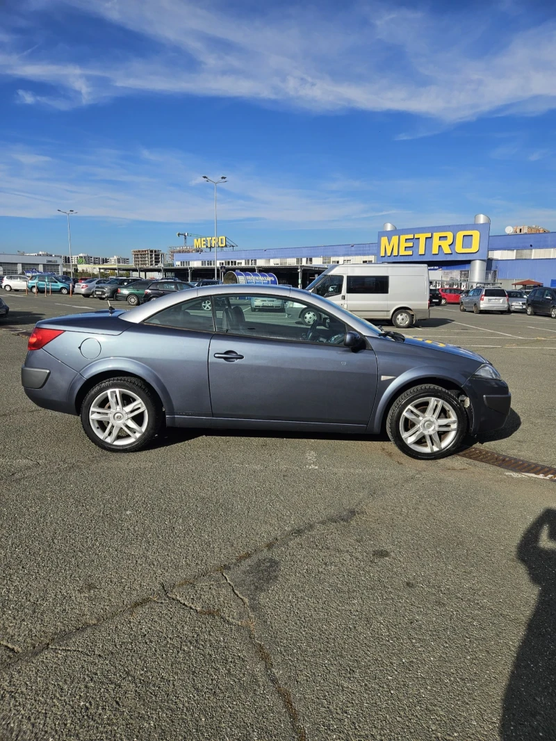 Renault Megane KARMANN, снимка 8 - Автомобили и джипове - 52247417