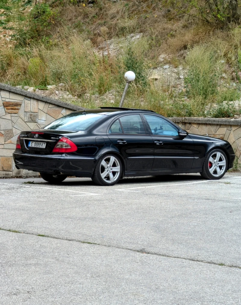Mercedes-Benz E 320, снимка 5 - Автомобили и джипове - 52470906