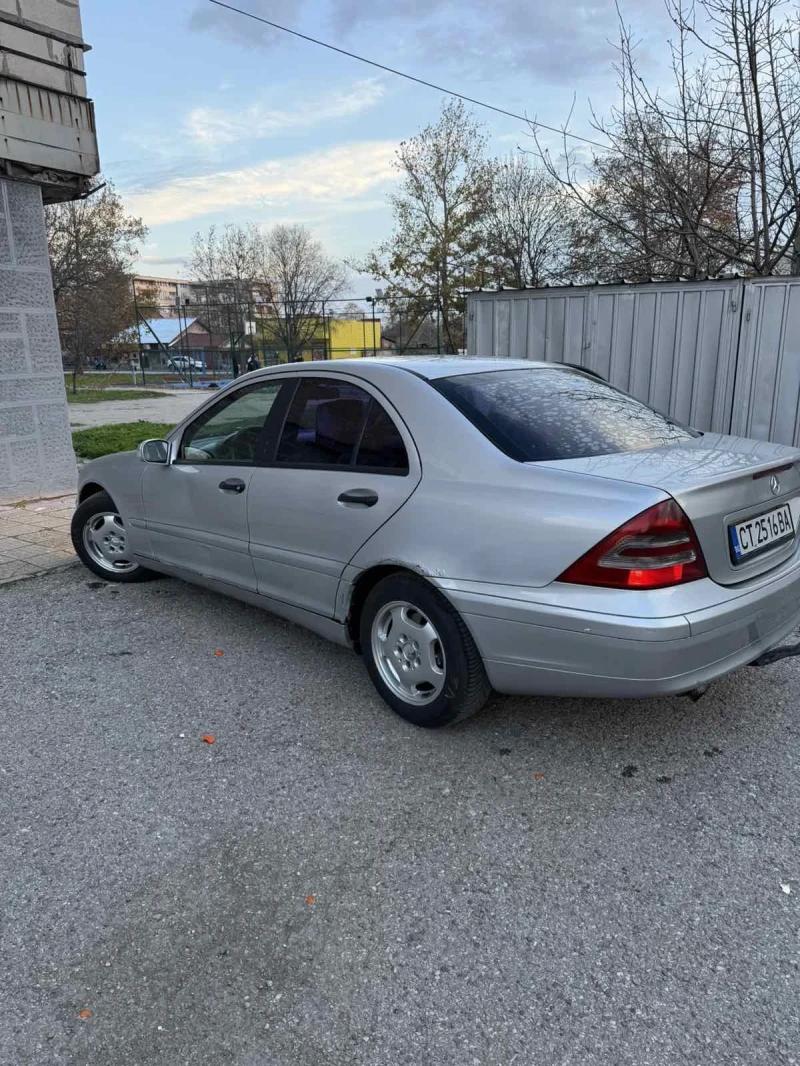 Mercedes-Benz C 200 W203 TOP, снимка 2 - Автомобили и джипове - 52538973