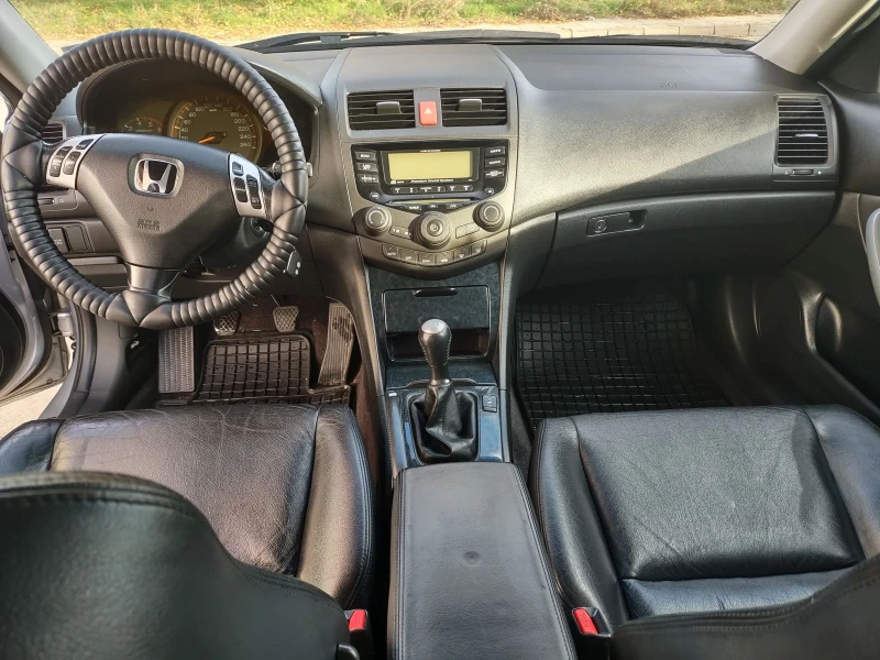 Honda Accord, снимка 9 - Автомобили и джипове - 52972436