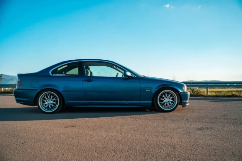 BMW 320, снимка 2 - Автомобили и джипове - 53288165