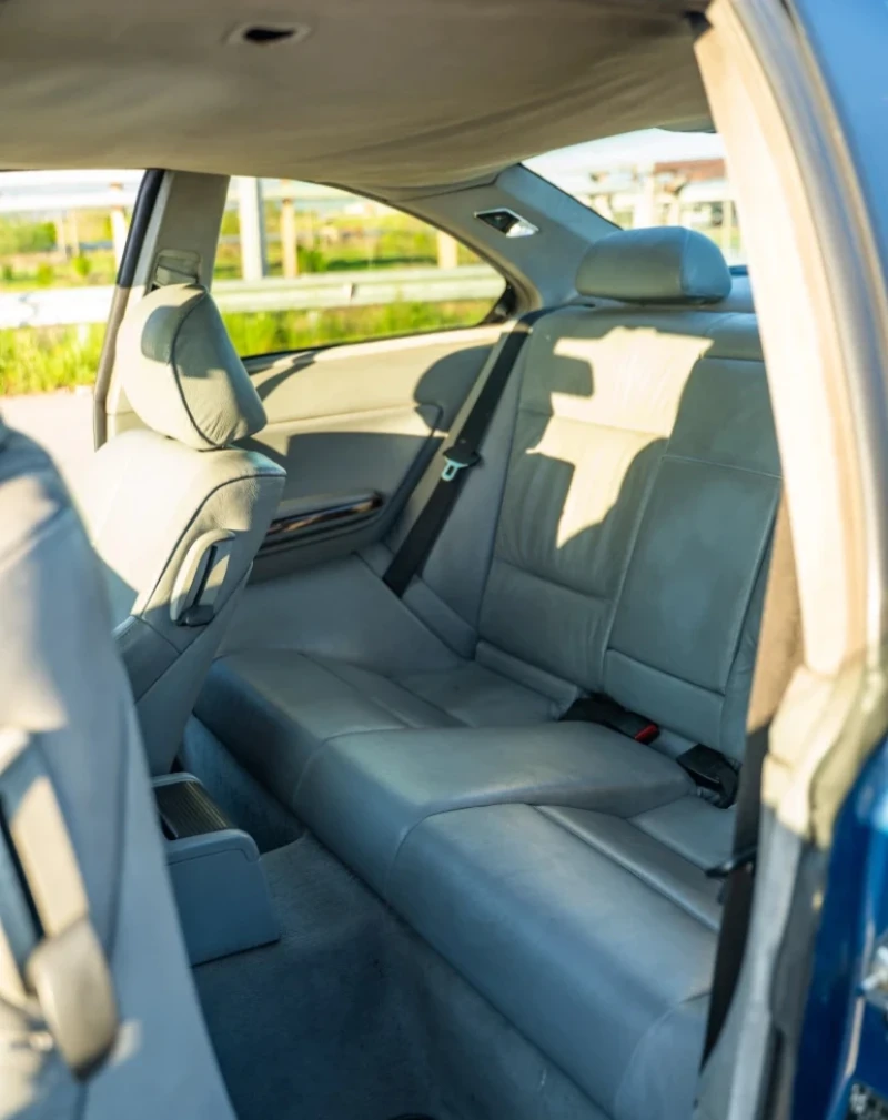 BMW 320, снимка 9 - Автомобили и джипове - 53288165