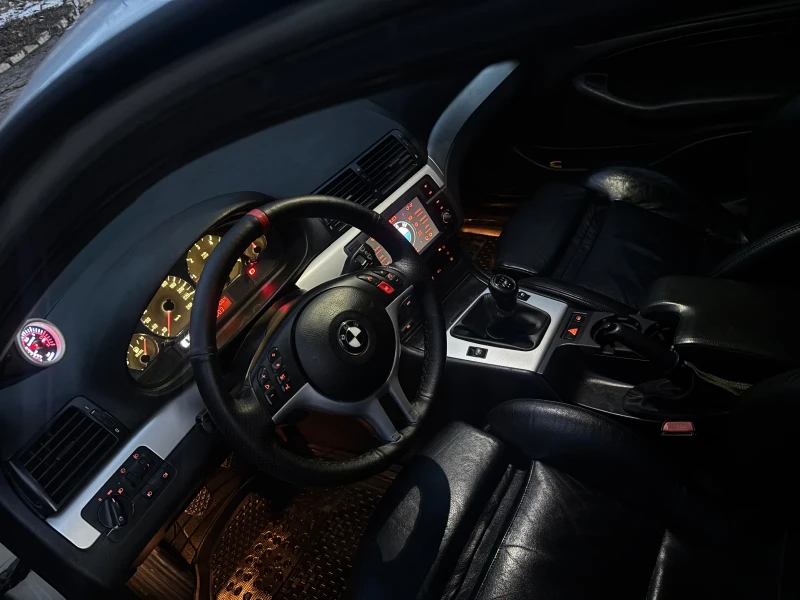 BMW 320, снимка 9 - Автомобили и джипове - 53446734