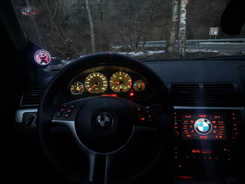 BMW 320, снимка 8 - Автомобили и джипове - 53446734