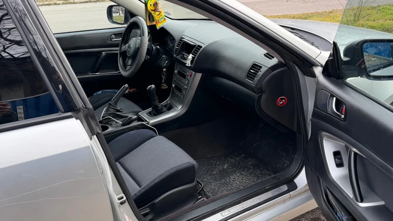 Subaru Legacy 2.5 165, снимка 10 - Автомобили и джипове - 53455207