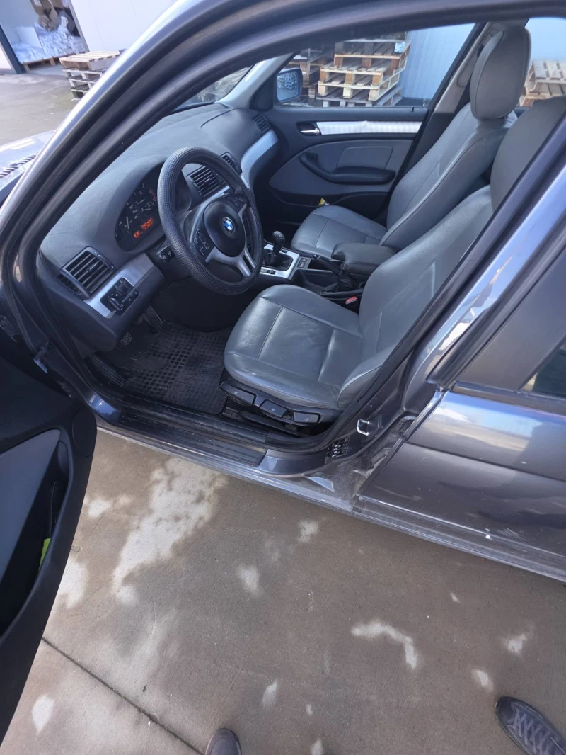 BMW 320, снимка 4 - Автомобили и джипове - 53494406