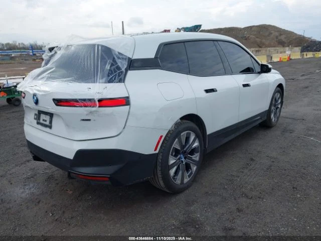 BMW iX XDRIVE50 - изображение 4