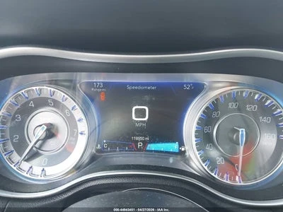 Chrysler 300c 5.7 HEMI * 2017 * ОБДУХВАНЕ * ЗАДНО * CARFAX * , снимка 7 - Автомобили и джипове - 54450639