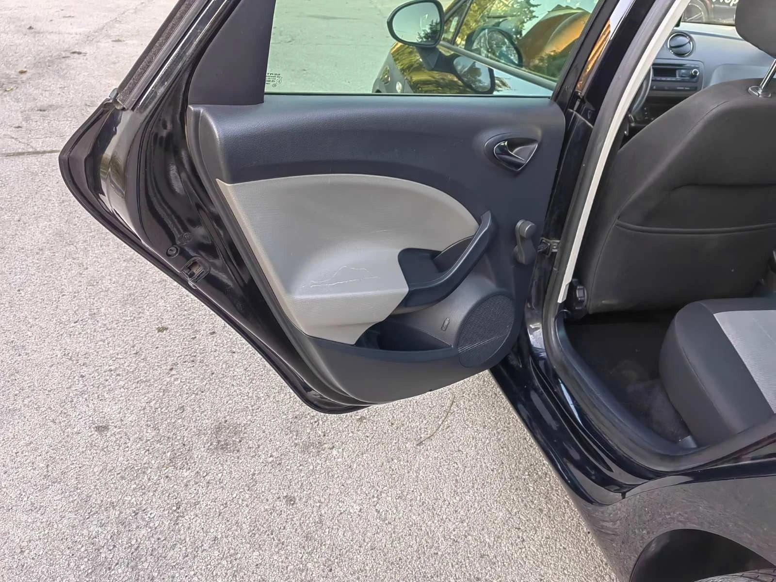 Seat Ibiza 1.2 benzin TOP | Mobile.bg — изображение 14