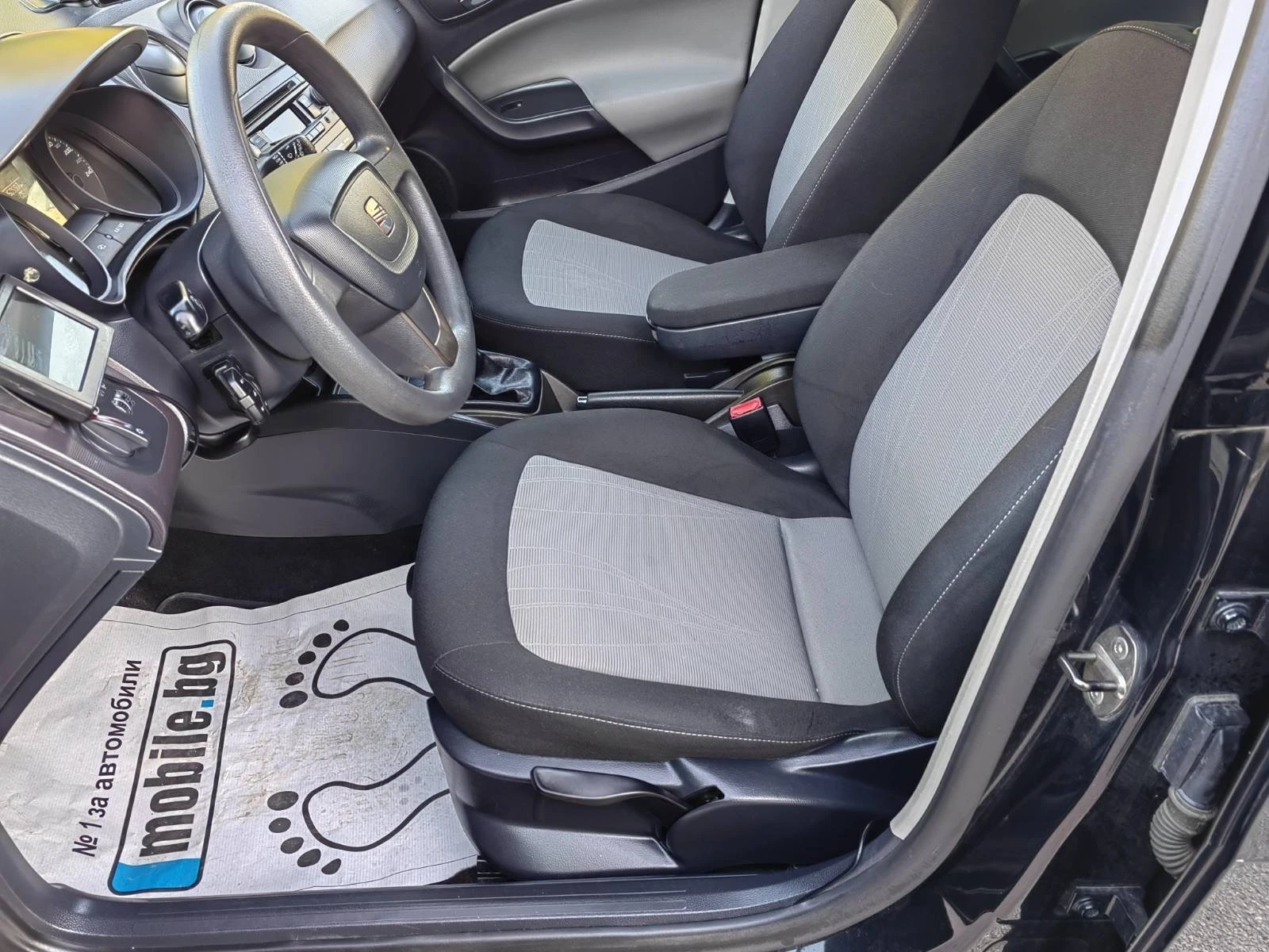 Seat Ibiza 1.2 benzin TOP | Mobile.bg — изображение 12